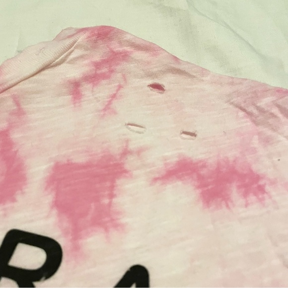 Forever 21 Women Pink Dyed Round Neck T-shirt Size Small Distressed - Picture 3 of 16